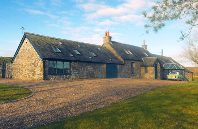 Casa de campo aislada de lujo de 5 * con bañera de hidromasaje en Escocia