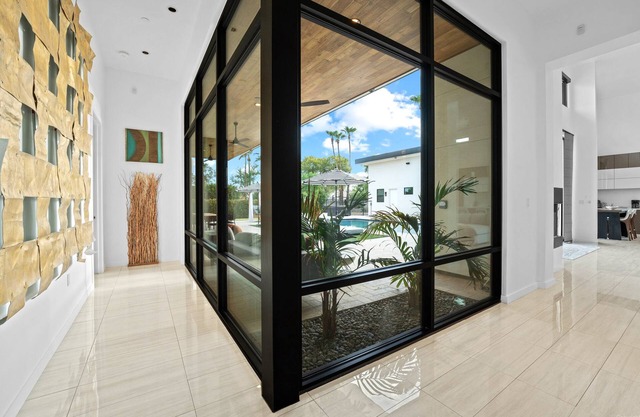 Luxury 5BD Modern Scottsdale Villa