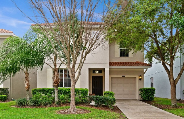 Luxury 6 Bed,5 Bath Villa De Sol in the Gated Paradise Palm Resort, Near Disney!