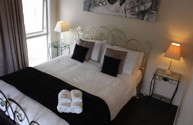 Luxury accommodation in central Coro Township