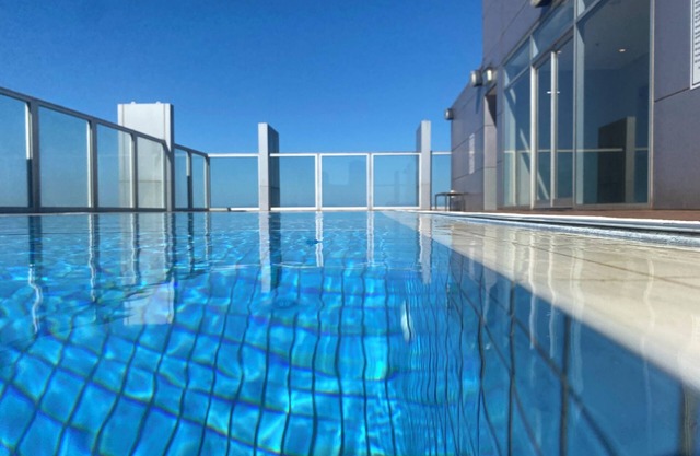 Luxury Accommodation with roof top pool.