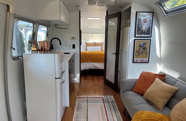 Luxury Airstream Glamping Parisian Unit 5 of 5, On-Site Hiking, Sauna