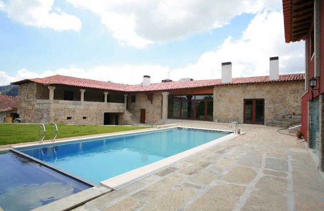 CASA PRINCIPAL DE LUJO Y FANTÁSTICA, CASA DE MADRE, PISCINA Y JACUZZI