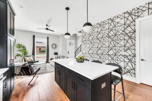Luxury and Spacious Home with Private Garage and Fire Pit