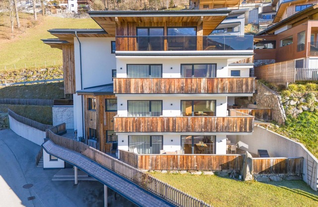 Luxury apartment for sports enthusiast