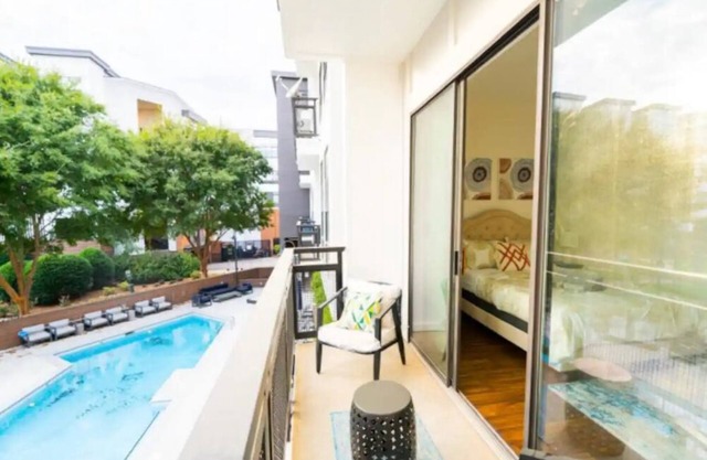 Luxury Apartment 329