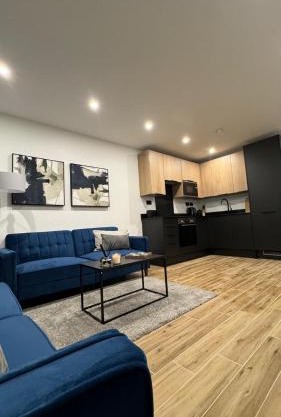 Luxury Apartment 3min To Station