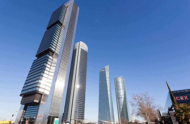APARTAMENTO LUJO CASTELLANA, CHAMARTÍN