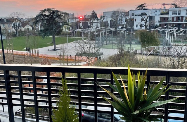 Luxury apartment 15 minutes from Paris & La Défense
