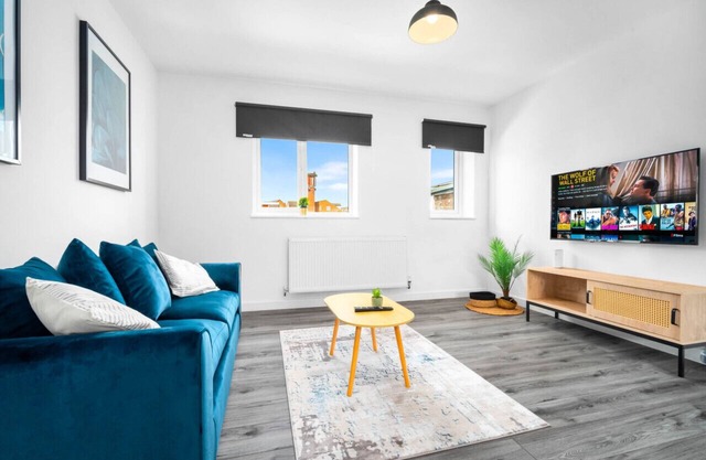 Luxury Apartment Wi- Fi - Smart TV - Cradley Heath