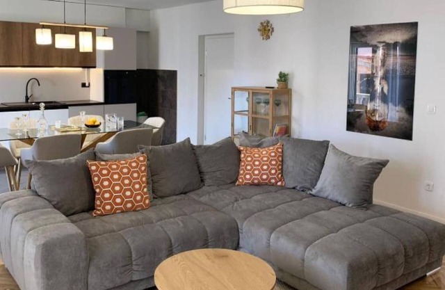 Luxury Apartment Ivo with Jacuzzi near the beach - Two Bedroom Apartment