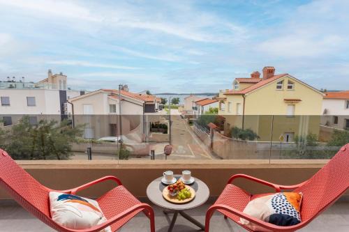 Luxury apartment near the beach