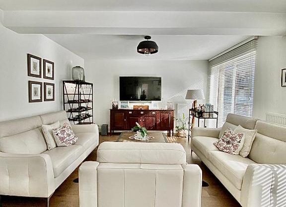 Luxury Apartment