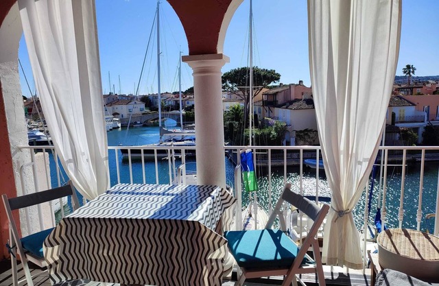Port Grimaud: Venecia de Provenza, vista excepcional!