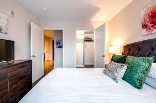 Luxury Apt in the Heart of Seaport