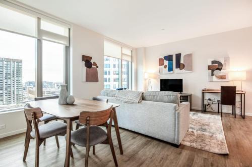 Luxury Apt with Gym