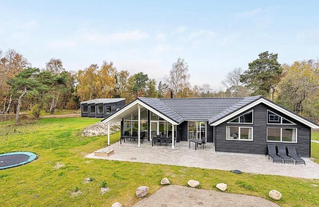Luxury Beach Retreat in Væggerløse