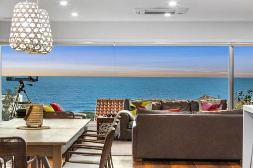 Luxury Beach Views on the Terrace sleeps 10