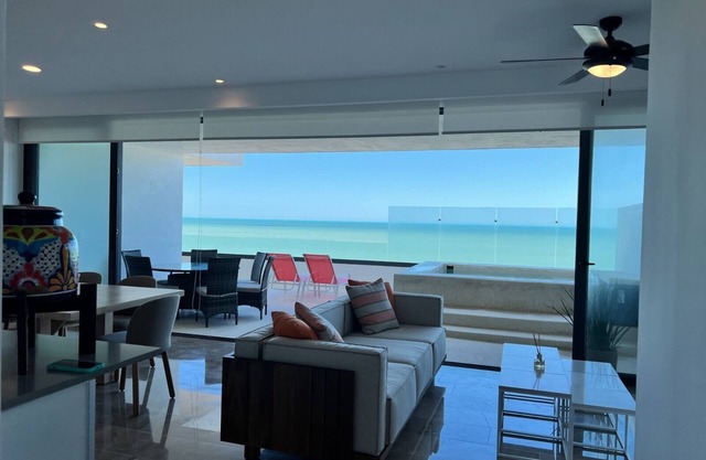Turena 405, condominio frente al mar