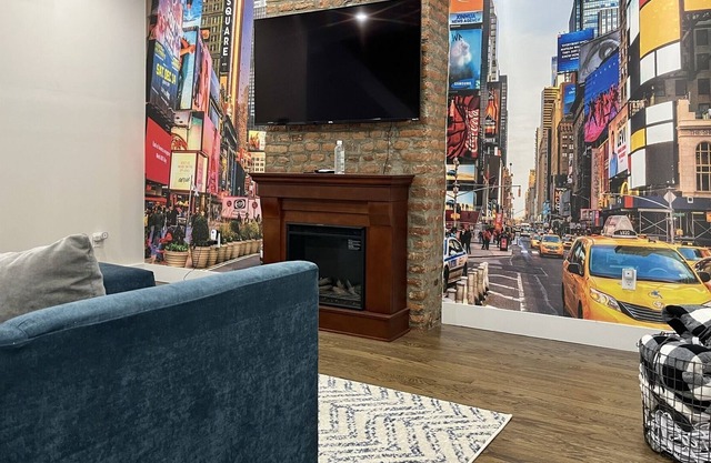 Luxury Brooklyn Duplex with Backyard