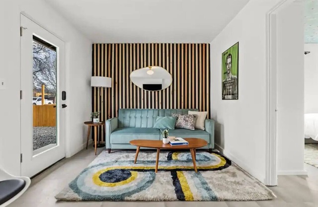 Luxury Bungalow by BSU/DT/Airport/Freeway