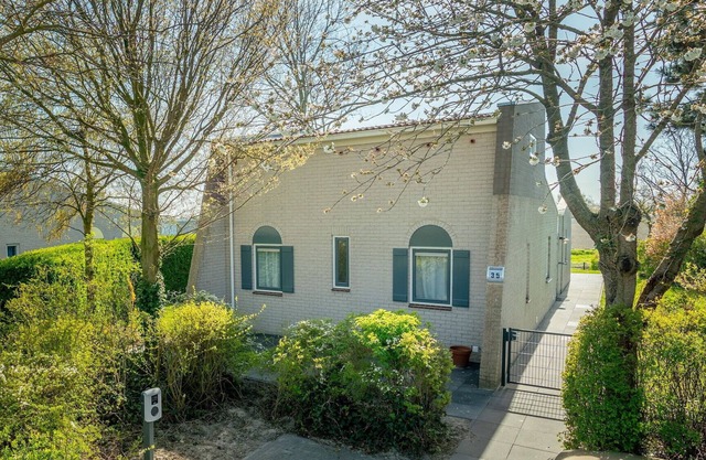 Luxury bungalow for 8 persons