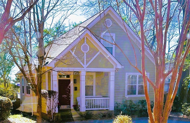 Charming Bungalow in Rosewood || Downtown Columbia