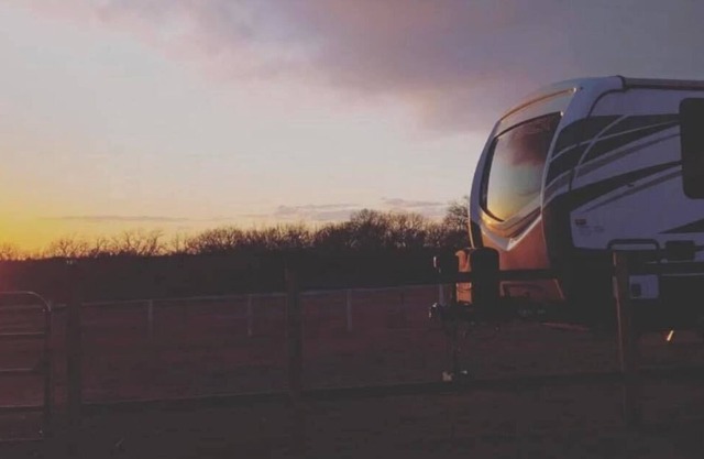 Luxury Bunkhouse RV on the farm