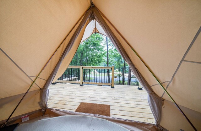 Luxury Camping with King Bed - Dogwood Tent