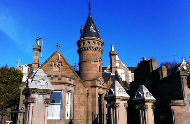 Luxury Lodge House en el corazón de Broughty Ferry con jardín
