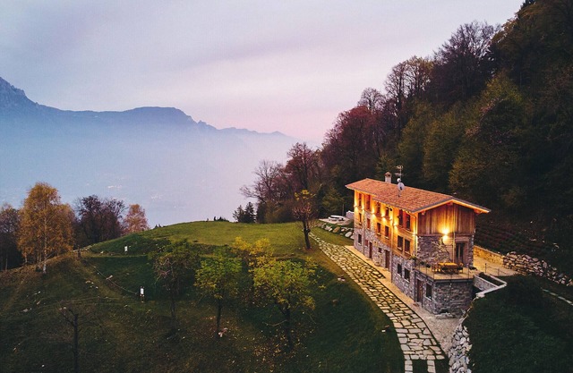 Chalet de lujo Apartamento 'Baita Treeb Breva' con vistas al lago, jardín compartido y Wi-Fi