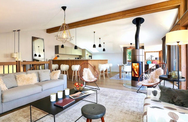 Chalet de lujo en Courchevel Le Praz - Acceso directo a los 3 Valles, cerca de tiendas y restaurantes