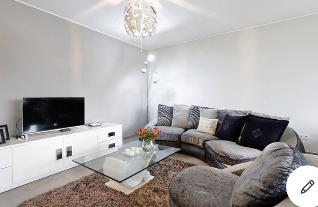 Apartamento de lujo en el centro de la ciudad de Belair, capacidad para 4