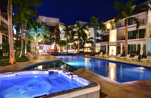 Luxury Condo Boutique
