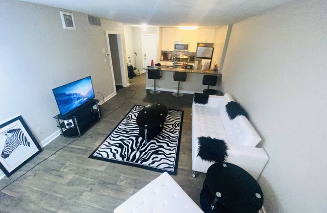 Luxury Condo in prime location