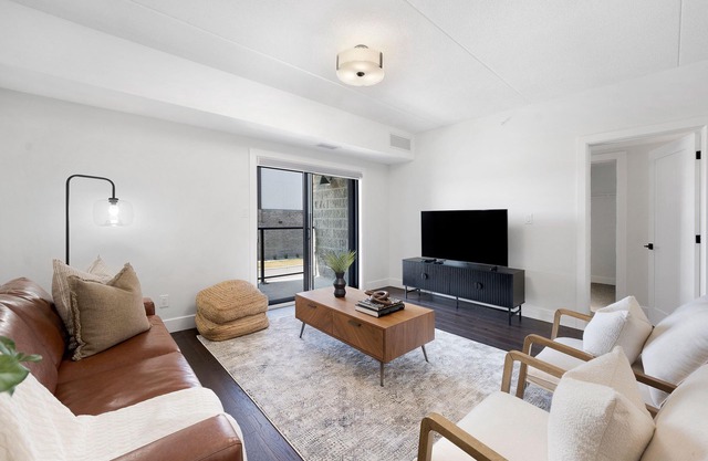 Luxury Condo Windsor/LaSalle Ontario