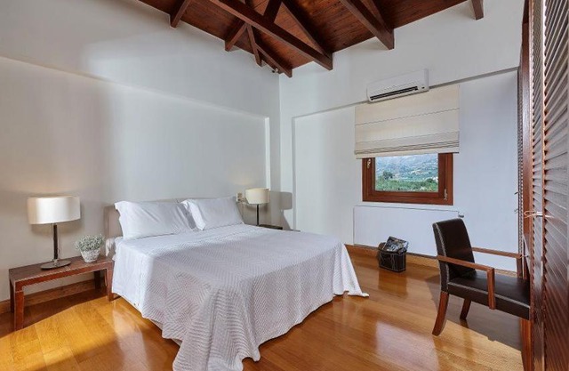 Luxury Crete Villa Villa Malvazia Beautiful 4 Bedroom Villa Private Pool Gym Keramoutsiou