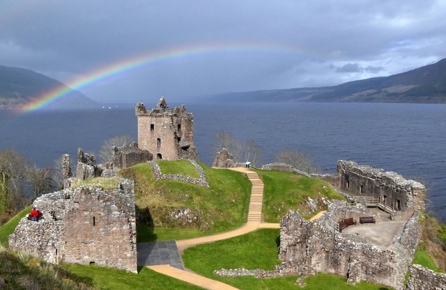 Luxury Croft con vistas a Loch Ness y Urquhart Bay. Loch Views.