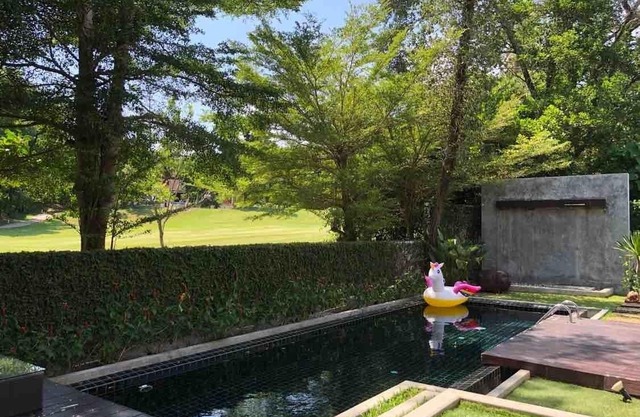 Diseñador de lujo de 3 dormitorios piscina privada Villa en campo de golf