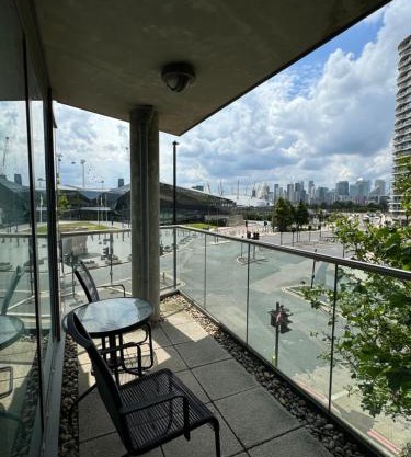 Luxury Dockview 3 Beds Excel London