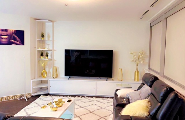 LUXURY DOWNTOWN CONDO TWO BEDROOM