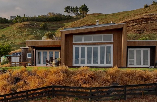 Eco-friendly Off Grid Getaway Raglan
