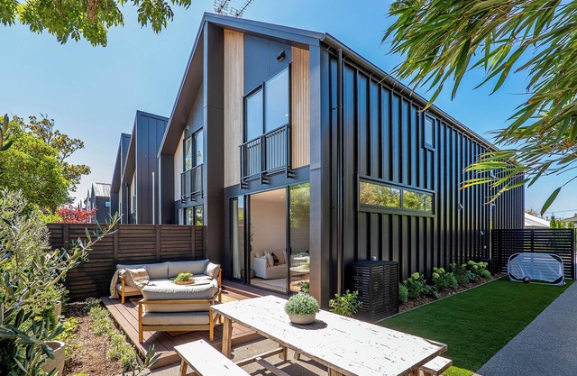 Luxury Escape on City Fringe