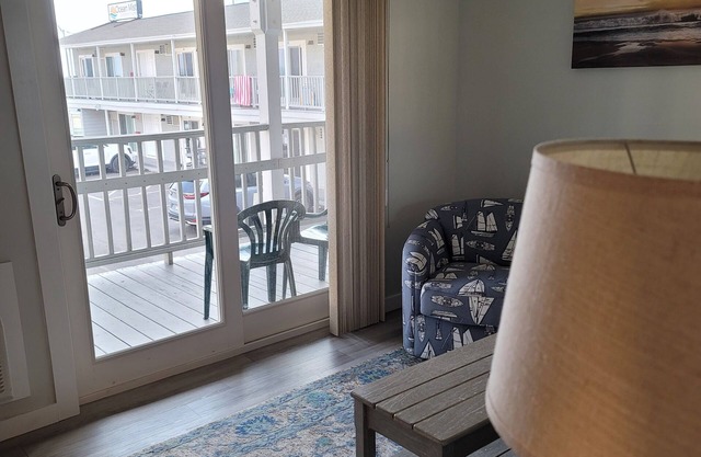 Luxury Executive 1-bedroom condo at Hampton Beach with Ocean & Marsh Views
