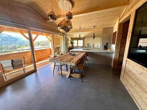 Luxury family chalet with extraordinary views