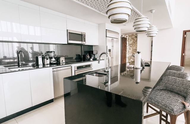 Luxury Family-Friendly Resort Garza Blanca, 4bd Loft with jacuzzi