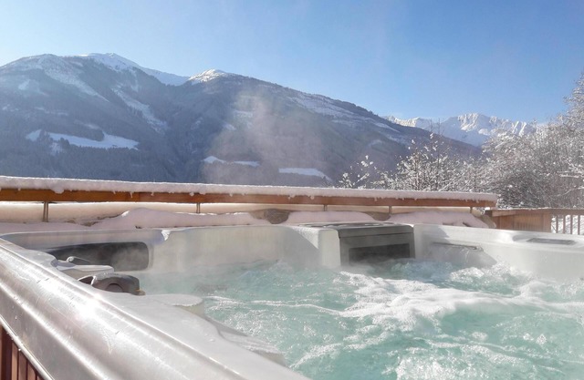 Casa de vacaciones familiares de lujo, sauna privada y terraza con jacuzzi con excelentes vistas