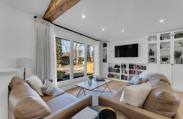 Luxury Family Home in Burlington