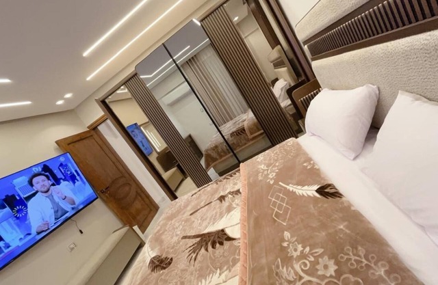 Luxury five stars Duplex in Sheraton airport Cairo .