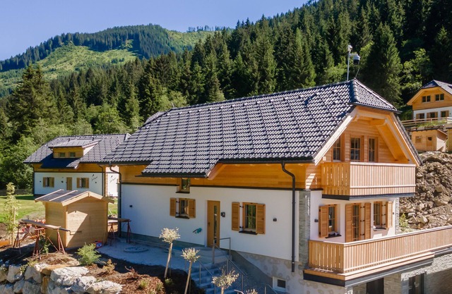 Luxury apartment with sauna